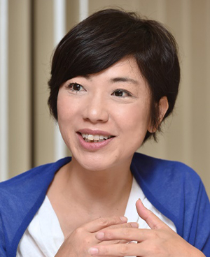 小谷 あゆみ氏